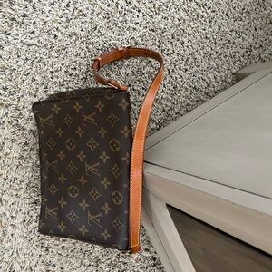 Louis Vuitton Musette Tango Shoulder Bag